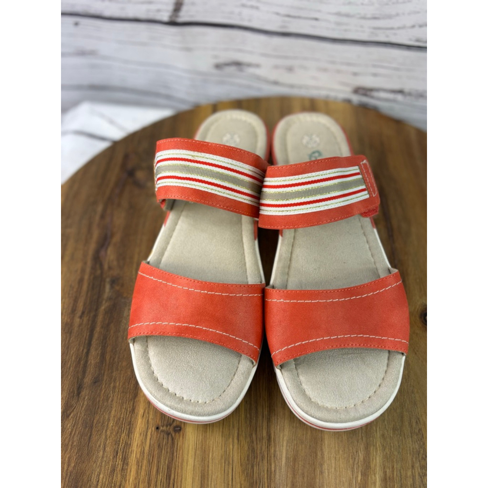 Women's Footflexx Orange Beige Sandals Size 8.5